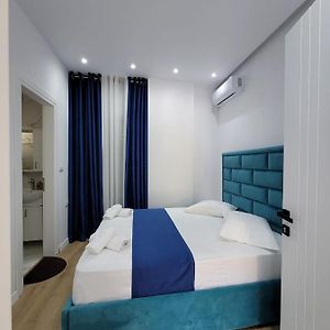 Camera standard con letto king size